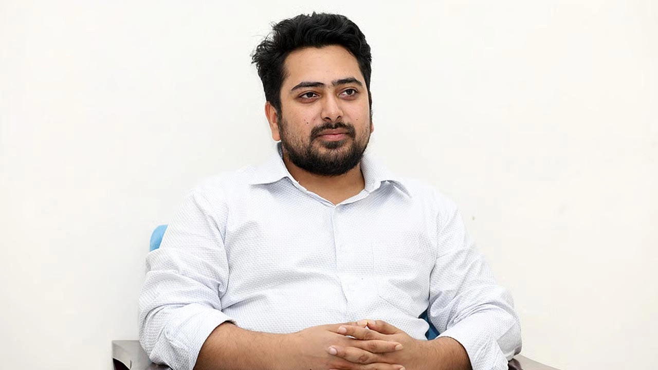 আদালতকে রাজনৈতিক হাতিয়ার বানানোর চেষ্টা চলছে: নাহিদ ইসলাম