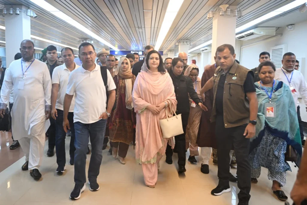 একদিনের সফরে সিলেটে প্রধানমন্ত্রী তারেক রহমান, ব্যস্ত সূচি ও উন্নয়ন প্রকল্প উদ্বোধন