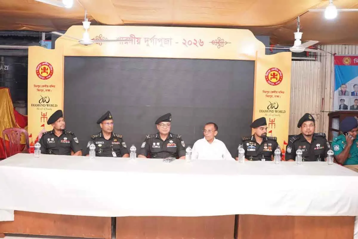 পূজামণ্ডপে নিরাপত্তা জোরদার, প্রস্তুত ডগ স্কোয়াড ও বোম্ব ডিসপোজাল টিম